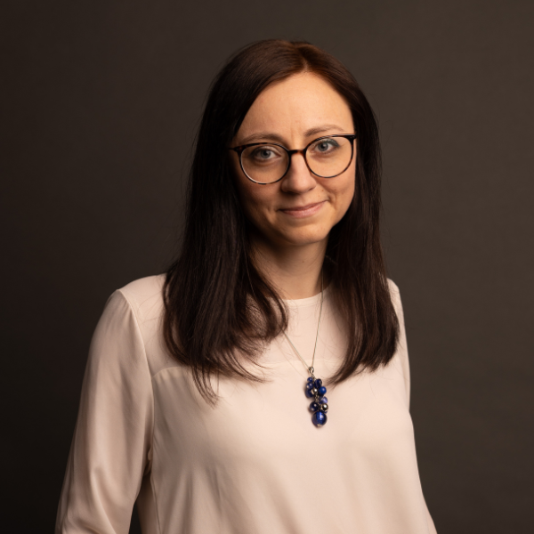 Angelika Köller